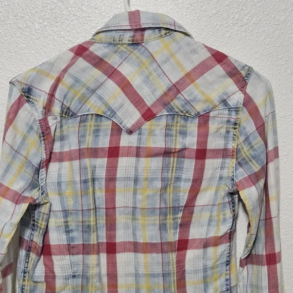 True Religion Western style snap button-down size xs - Picture 15 of 16